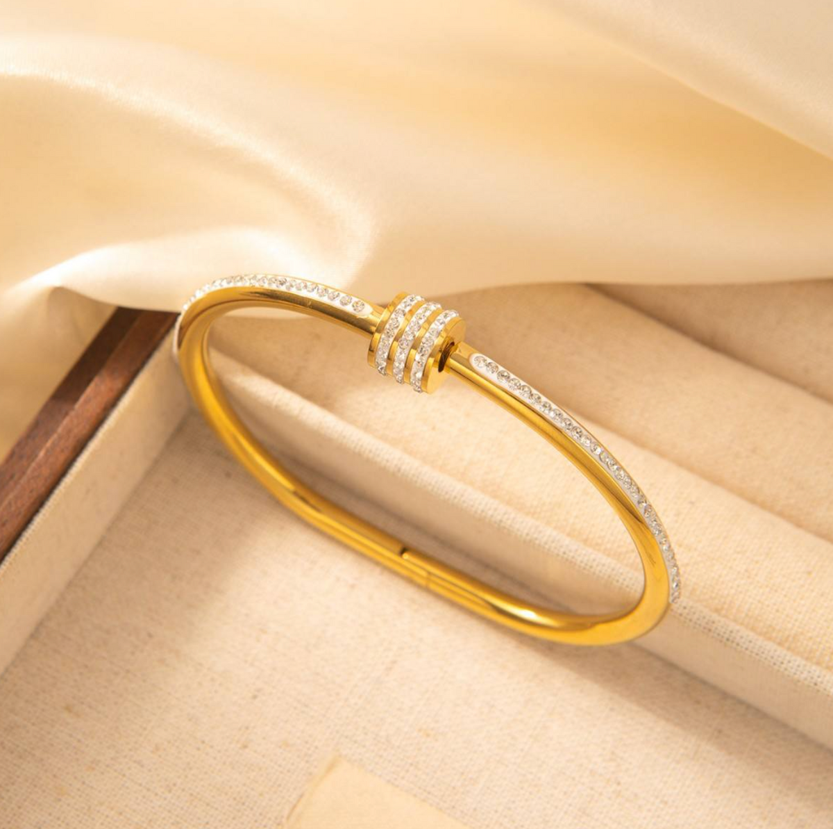 18K Gold-Plated Rotating CZ Bangle