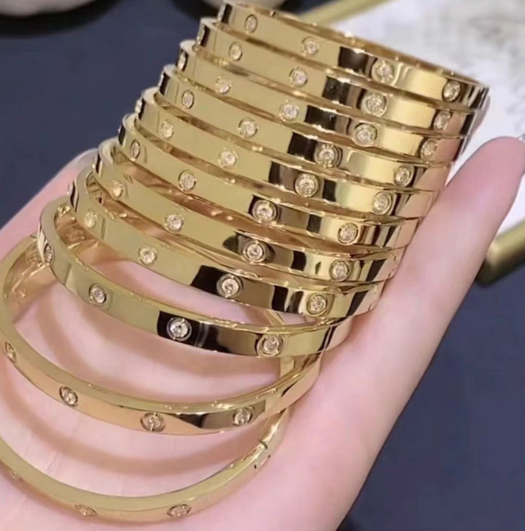 18K Gold-Plated Stainless Steel Bangle – Elegant Minimalist Bangle Jewelry