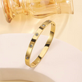 18K Gold-Plated Stainless Steel Bangle – Elegant Minimalist Bangle Jewelry